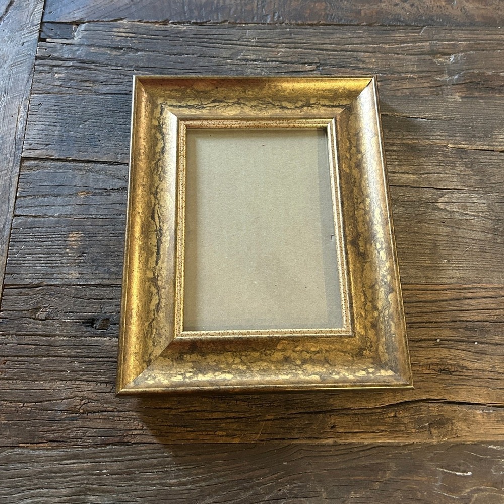 Vintage Gold Gilded Wood Picture Frame 5x7 Ornate Rustic Classic Cottagecore